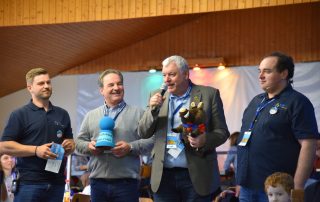 Übergabe des Spieletage mit Bürgermeister Dieter Möhring